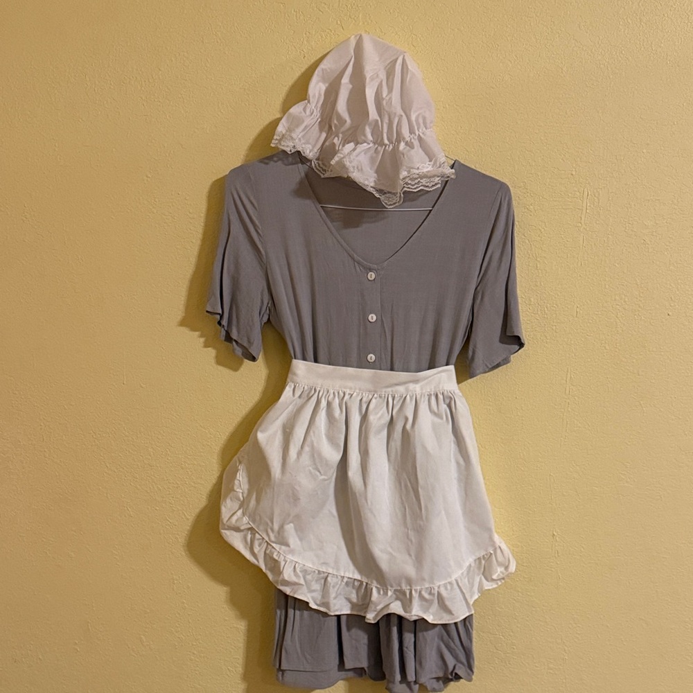 Gray Dress with White Apron and Bonnet. (Dance Costume)